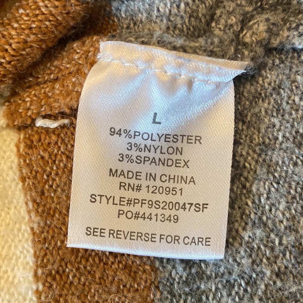 Pinque Sweater - Picture 5 of 5
